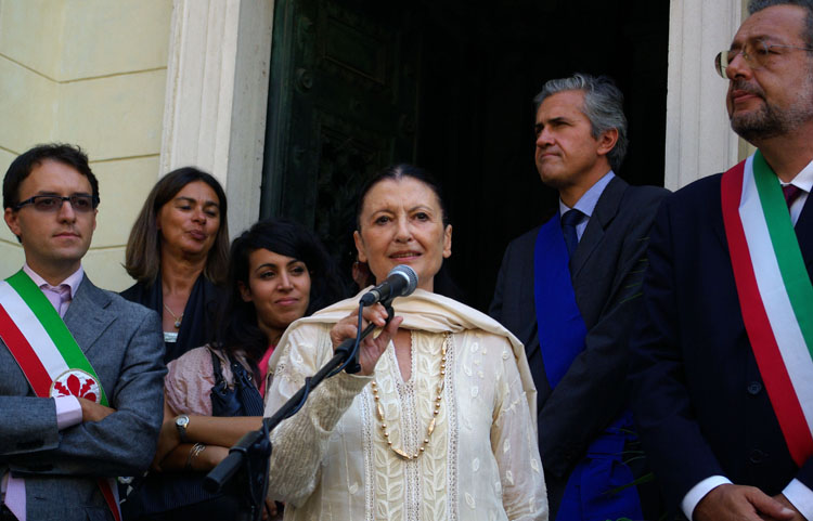 Carla Fracci e la delegazione fiorentina presente alla cerimonia